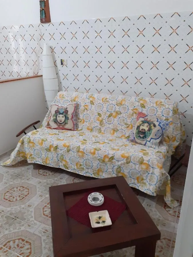 Domus Apollo Apartment Lipari